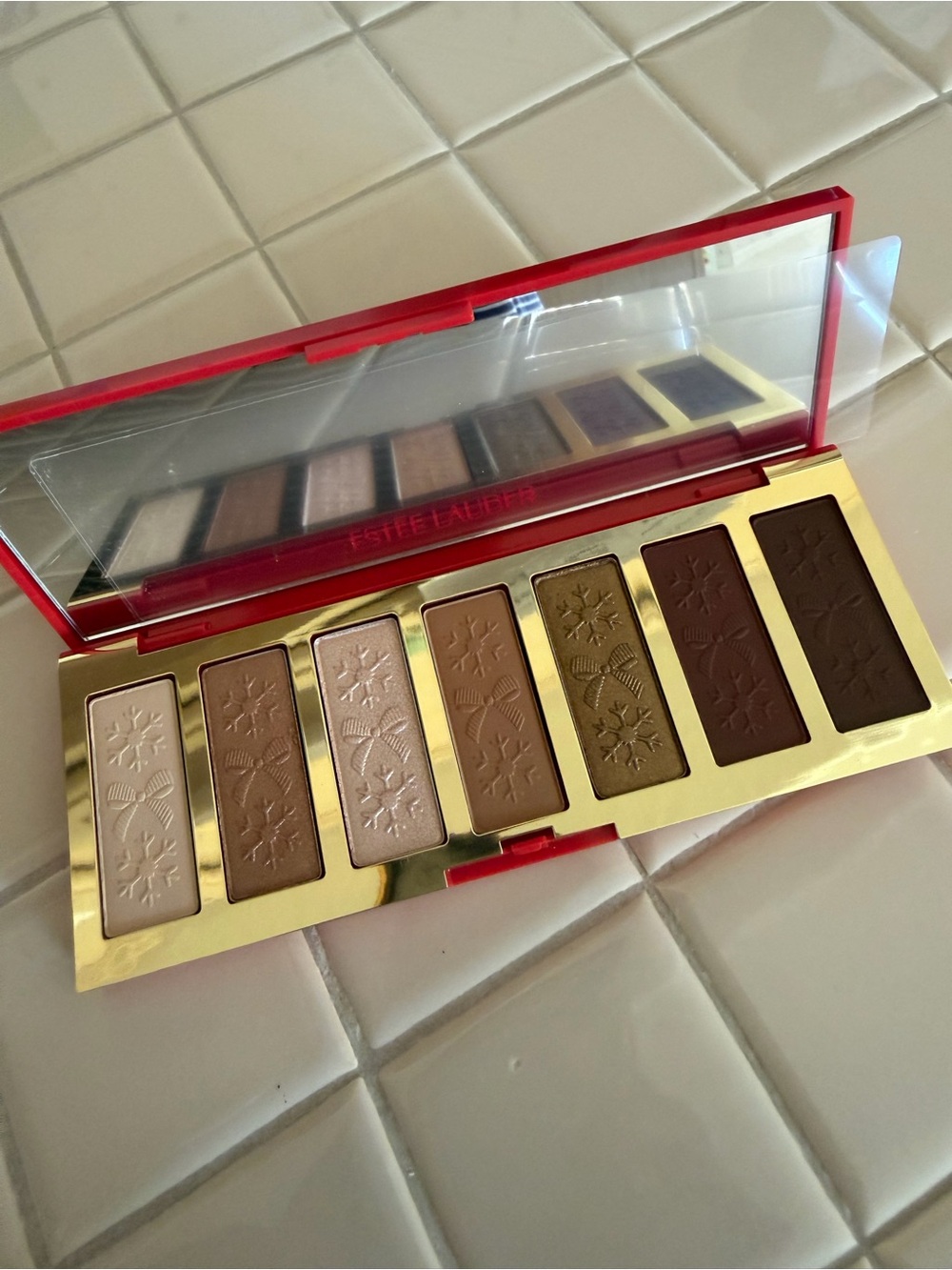 Estée Lauder Eyeshadow Palette — Cream, Gold, Brown … shades
